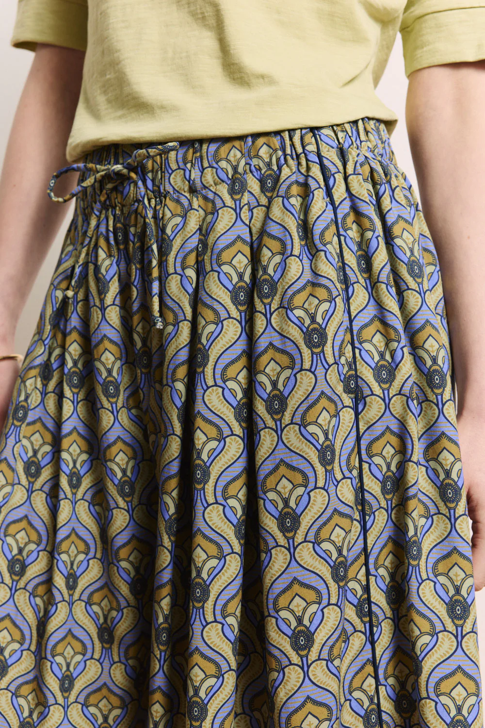 Hose Leaa aus EcoVero™ Viskose - Image 4